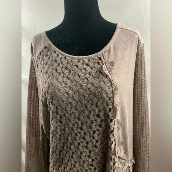 Floral Lace Tunic Brown NWT - Picture 3 of 6